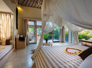 Курортный отель Wapa di Ume Ubud Resort & Spa