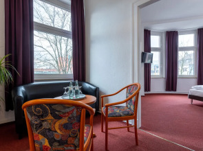 TRIP INN Hotel Schumann