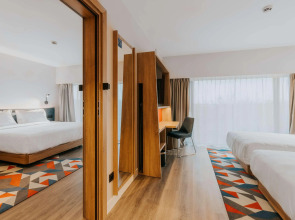 Hampton by Hilton Warsaw Reduta