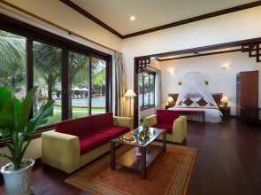 Sunny Beach Resort and Spa