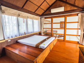 Coco Palm Beach Resort