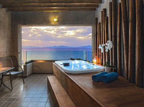 Курортный отель Sheraton Rhodes Resort