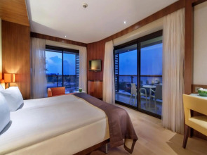 Tui Blue Side- All Inclusive