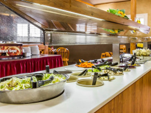 Navajoland Hotel of Tuba City