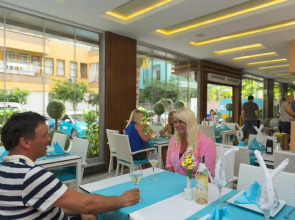 Kleopatra Suit Hotel