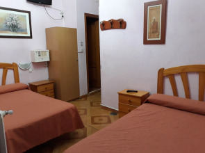Hostal Fuentesol
