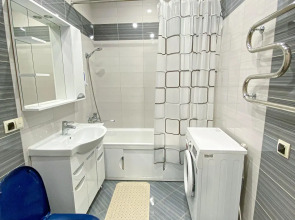 Апартаменты  на улице 1-й Школьный проезд 12