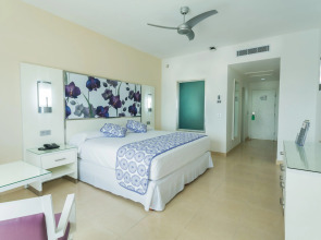 Hotel Riu Playacar - All Inclusive