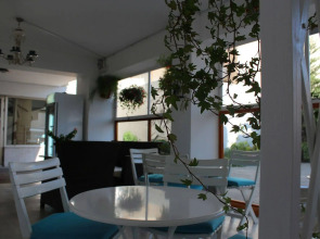 Eleonora Hotel Apartments