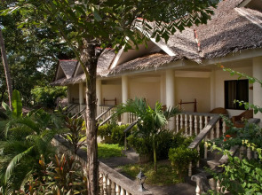 Easy Diving and Beach Resort