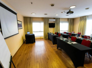 474 Buenos Aires Hotel