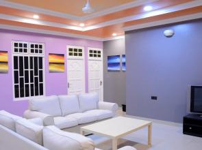 Отель Ithaa Inn Kamadhoo