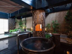 Отель Apa Hotel Pride Akasaka Kokkaigijidomae