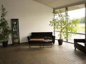 Zaliasis Slenis — отель с самостоятельным заездом