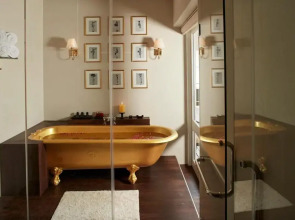 Ekho Lake House Polonnaruwa