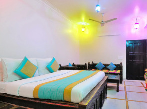 Jyoti Mahal A Royal Heritage Hotel - 5 Mins from New Delhi Railway station & 2Mins From Metro