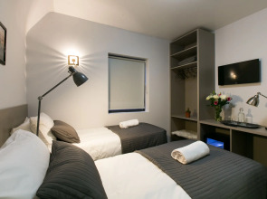 Belvilla Ilford Hill Hotel London