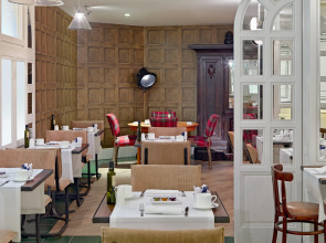 H10 Montcada Boutique Hotel