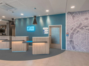 Premier Inn Cologne City Sud Hotel