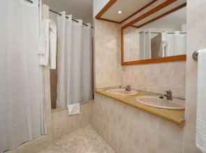 Checkin Bungalows Atlantida