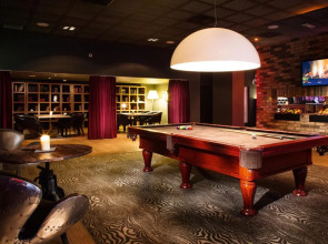 Отель Pentahotel Reading