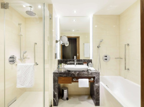 DoubleTree By Hilton Hotel & Conference Centre Warsaw