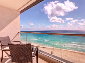 Royalton CHIC Cancun, An Autograph Collection All-Inclusive Resort - Adults Only