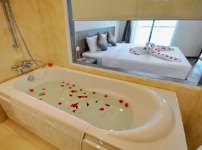 Lenid Nha Trang Hotel