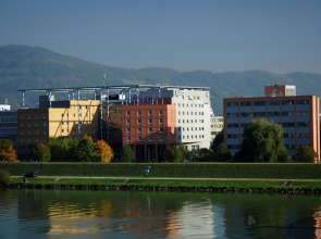 Trans World Hotel Donauwelle