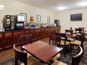 Best Western Queens Court Hotel