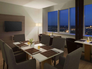 Отель Ramada Encore by Wyndham Киев