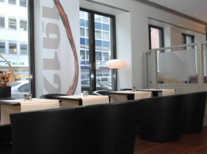 Hotel Cristal München