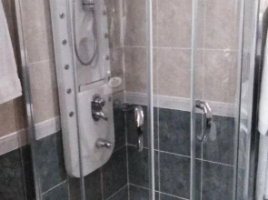 Khorezm Palace (Хорезм Пэлэс)