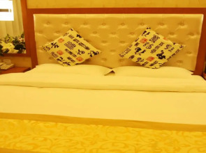 Beijing Sky House Business Hotel (formerly Beijing Century Hong Kong Hotel)