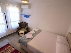 Ayvalik Moda Pansiyon