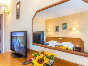 Saint George Hotel & Medical Spa