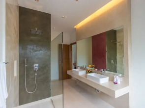 3 Bedroom Civetta Pool Villa