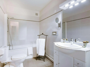 Hotel Le Maxime, BW Signature Collection