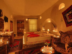 Safran Cave Hotel