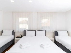 Ornament Hotel and Apartments