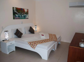 Quo Vadis Dive Resort Moalboal