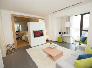 Seen Hotel Abidjan Plateau