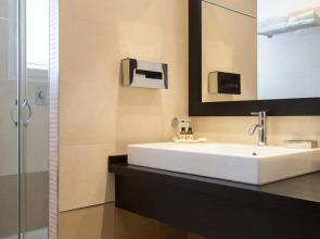 Sunny Day Club Hotel