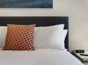 BreakFree on Broadway Sydney