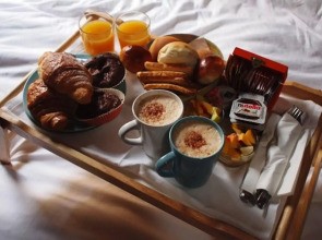 Bella Colina I Vintage Hotel 1953