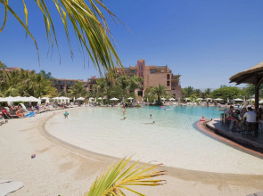 Lopesan Baobab Resort