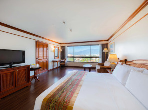 Centara Riverside Hotel Chiang Mai