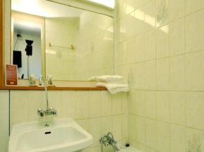 Comfort Hotel Emerainville Marne-La-Vallee