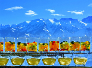 Отель The Ritz-carlton, Almaty