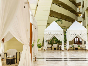 Crown Paradise Club Cancun All Inclusive